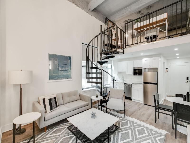 The Ledger Residences By Sosuite Old City image