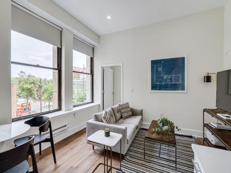 The Ledger Residences By Sosuite Old City image