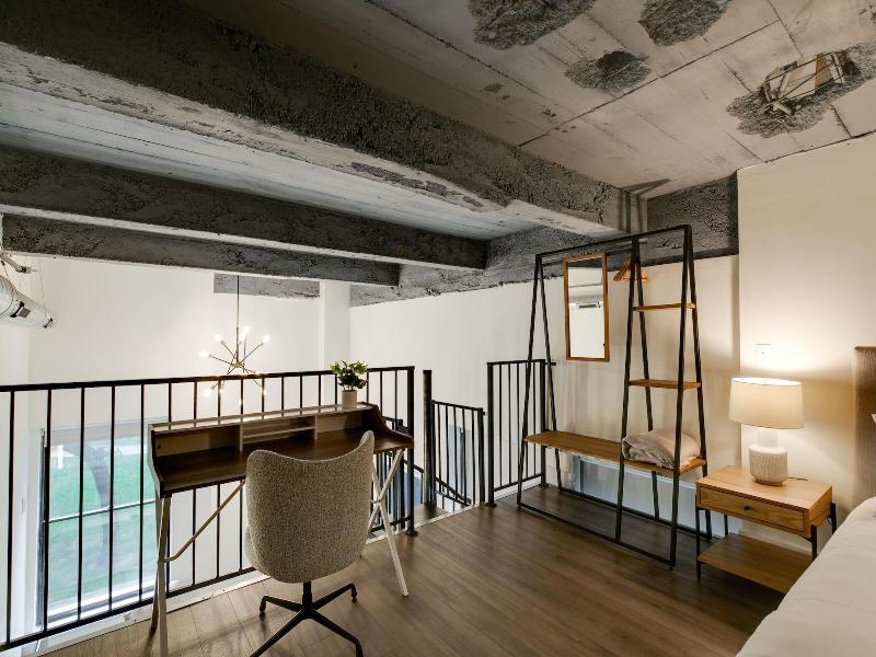 The Ledger Residences By Sosuite Old City image