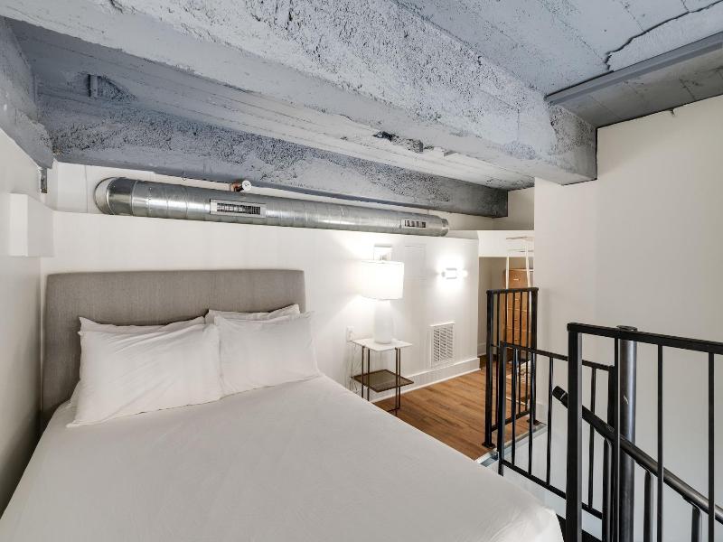 The Ledger Residences By Sosuite Old City image