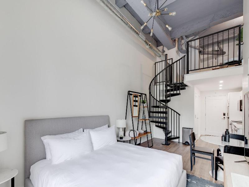 The Ledger Residences By Sosuite Old City image
