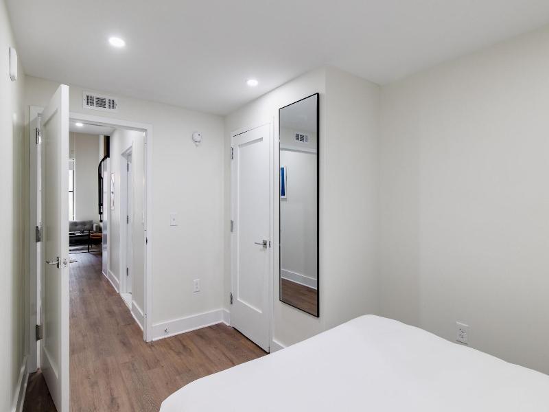 The Ledger Residences By Sosuite Old City image