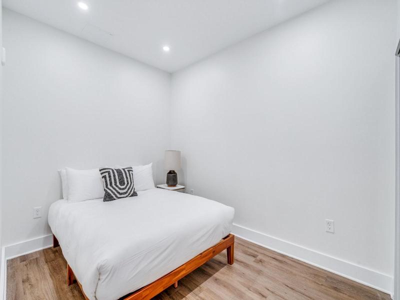 The Ledger Residences By Sosuite Old City image