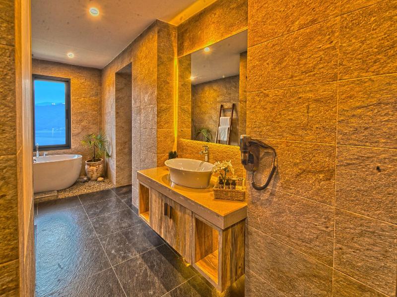 Dorje S Resort Spa image