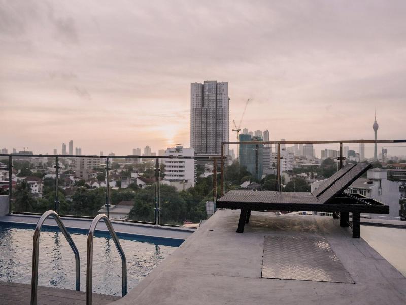Trillium Boutique Express Hotel image