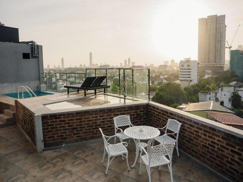 Trillium Boutique Express Hotel image