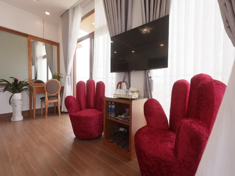 Cat Tuong Hotel