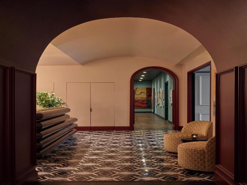 Citizen House image