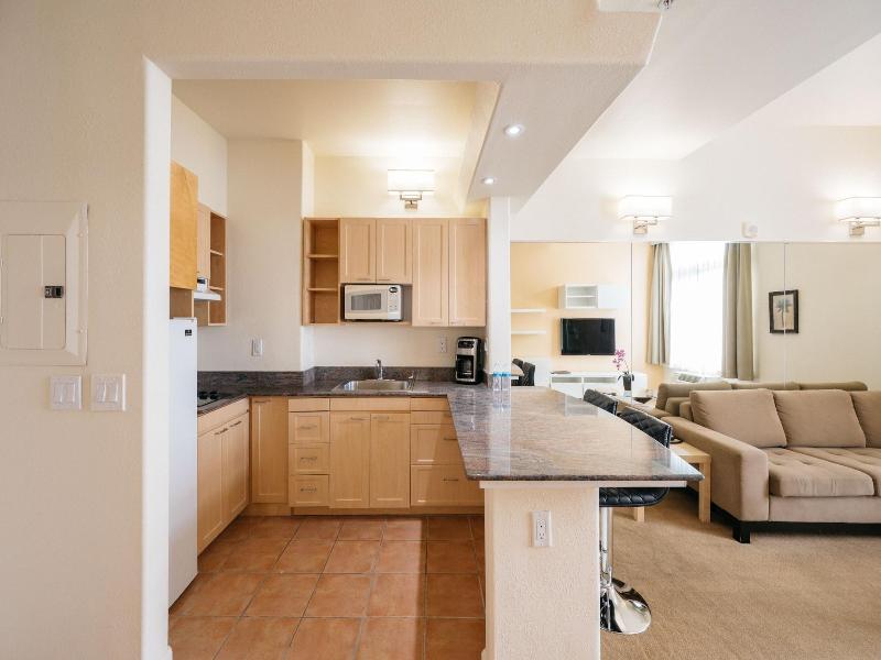 Studios Inn image