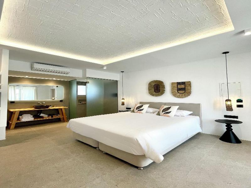 Mykonos Dot Suites image