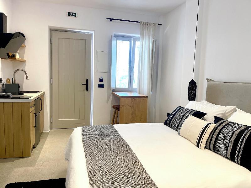 Mykonos Dot Suites image