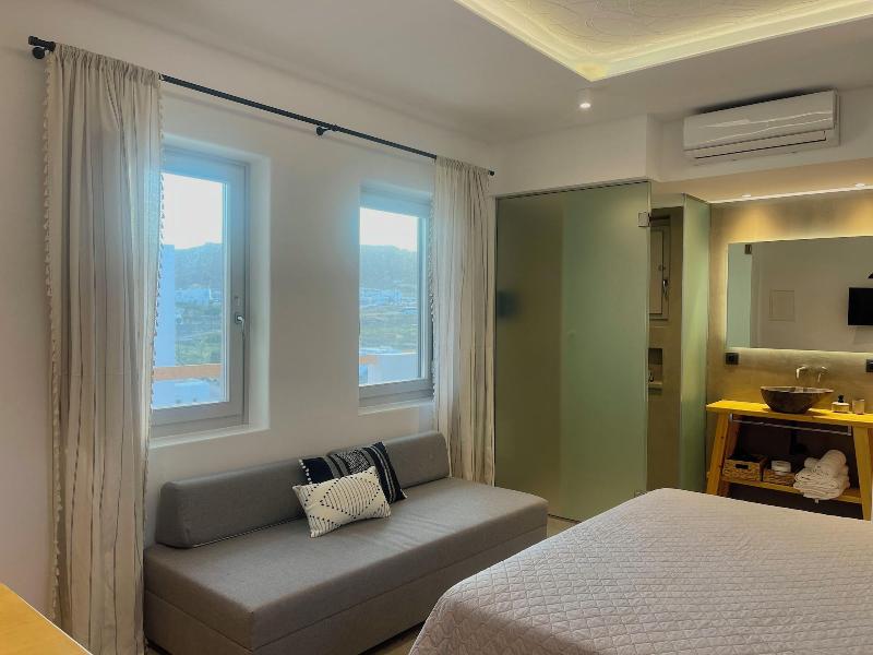 Mykonos Dot Suites image