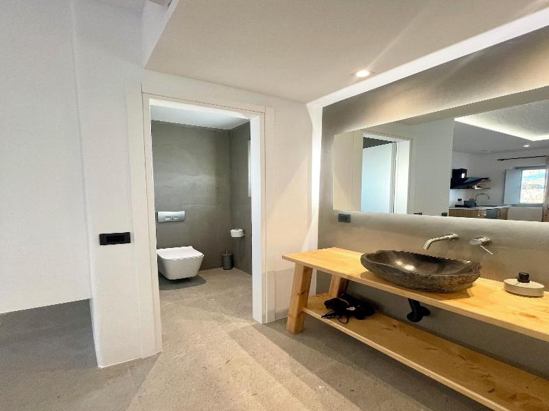 Mykonos Dot Suites image