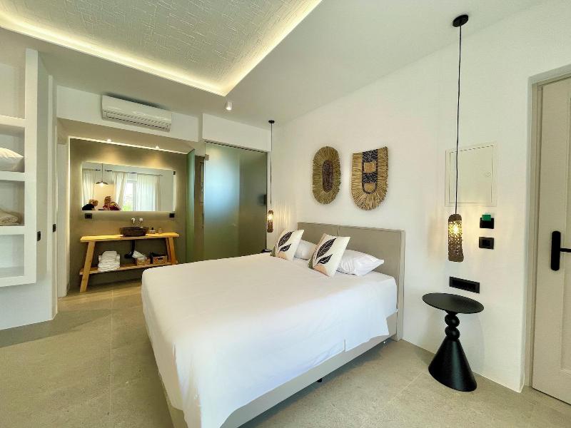 Mykonos Dot Suites image
