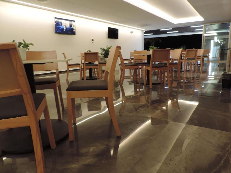 Hotel Plaza Sol