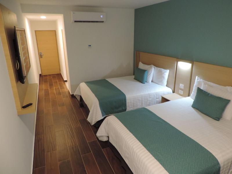 DOUBLE EXECUTIVE KING BED