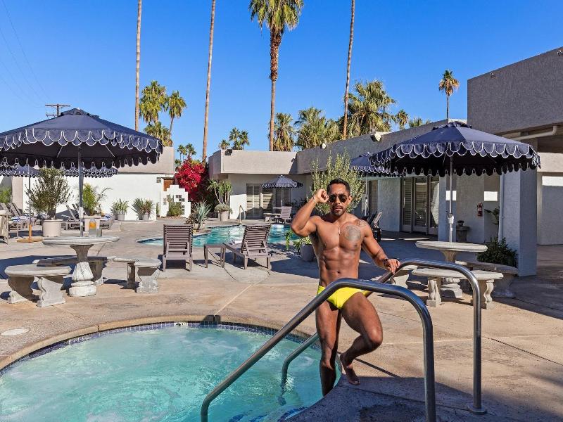 Casa Oliver Hotel Resort A Gay Men S Resort image