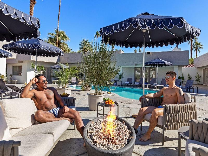 Casa Oliver Hotel Resort A Gay Men S Resort image
