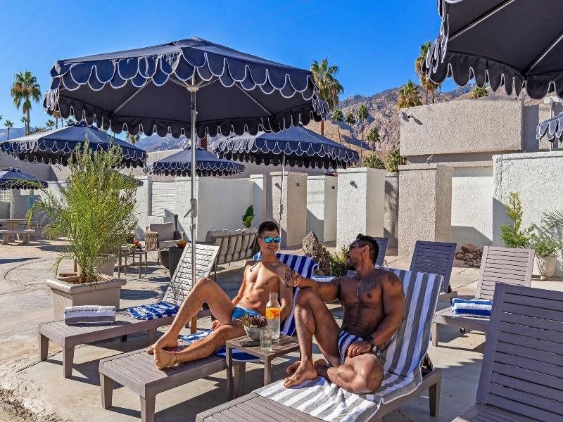 Casa Oliver Hotel Resort A Gay Men S Resort image