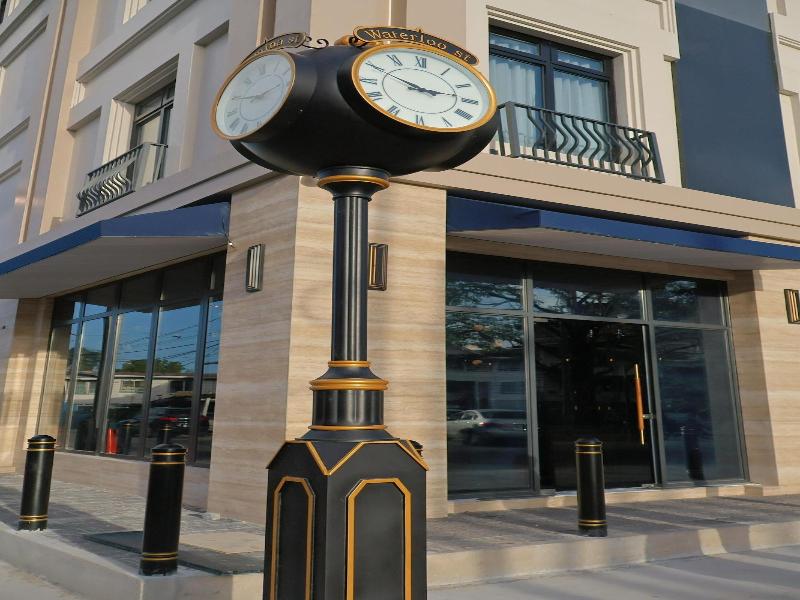 Jewelz By King S Hotel image