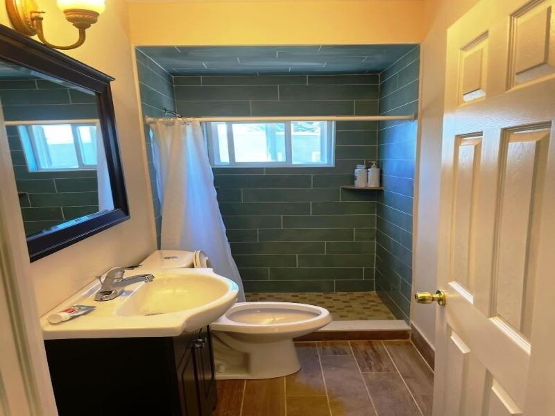Motel Casa Downtown Guest House image