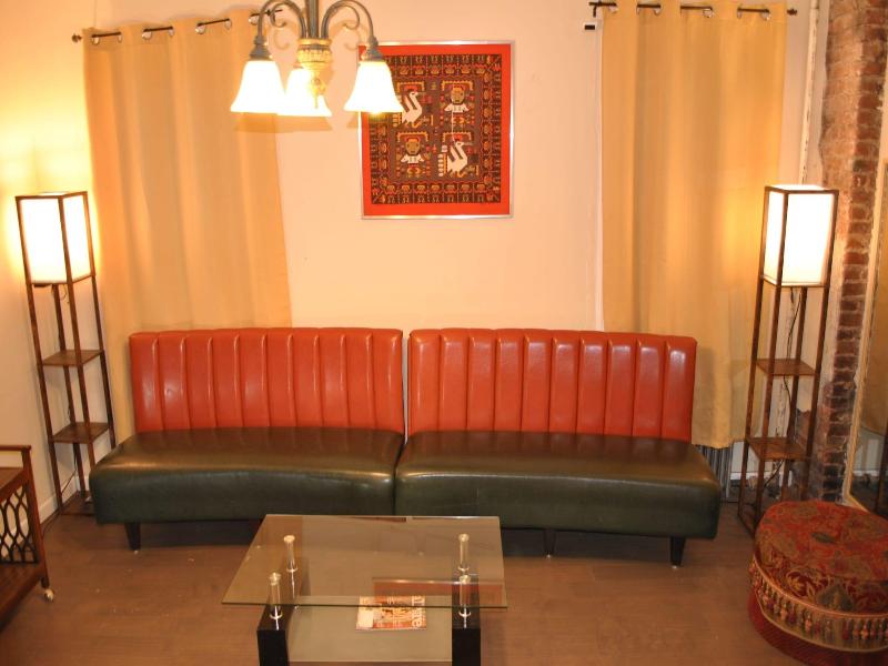 Motel Casa Downtown Guest House image