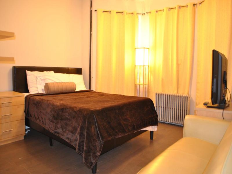 Motel Casa Downtown Guest House image