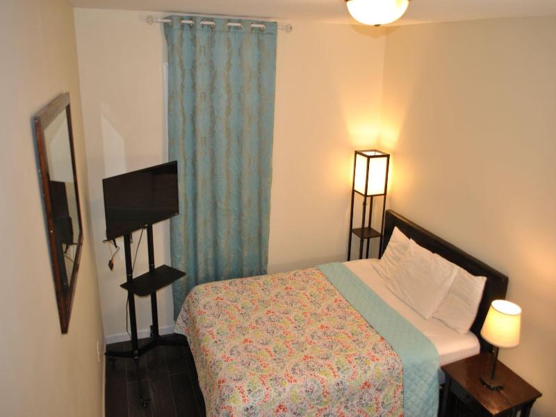 Motel Casa Downtown Guest House image