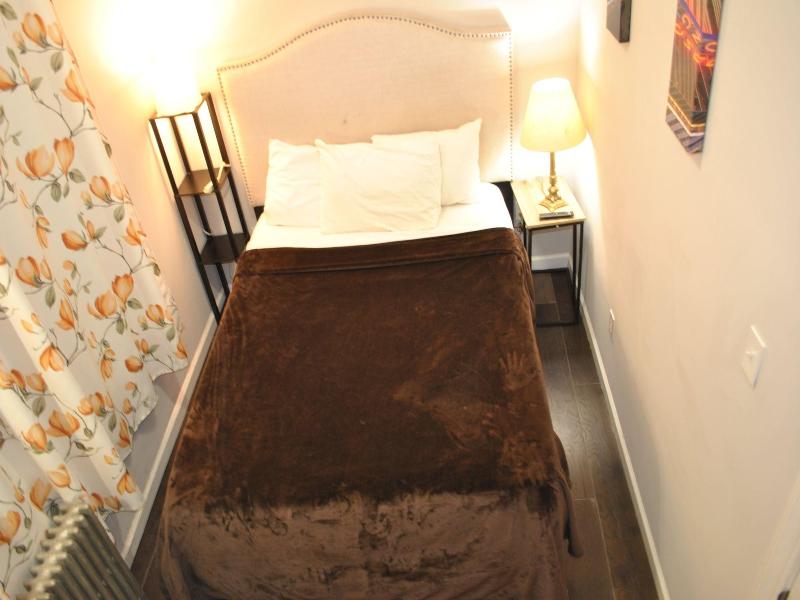 Motel Casa Downtown Guest House image