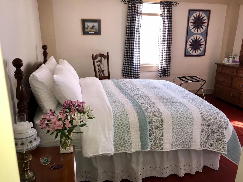 Spring Hill Inn image