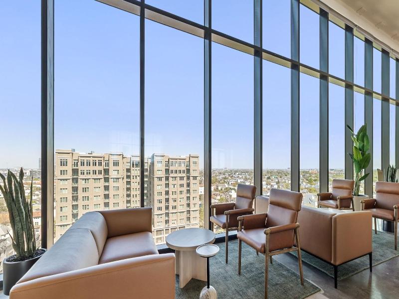 Sentral Forme Houston image