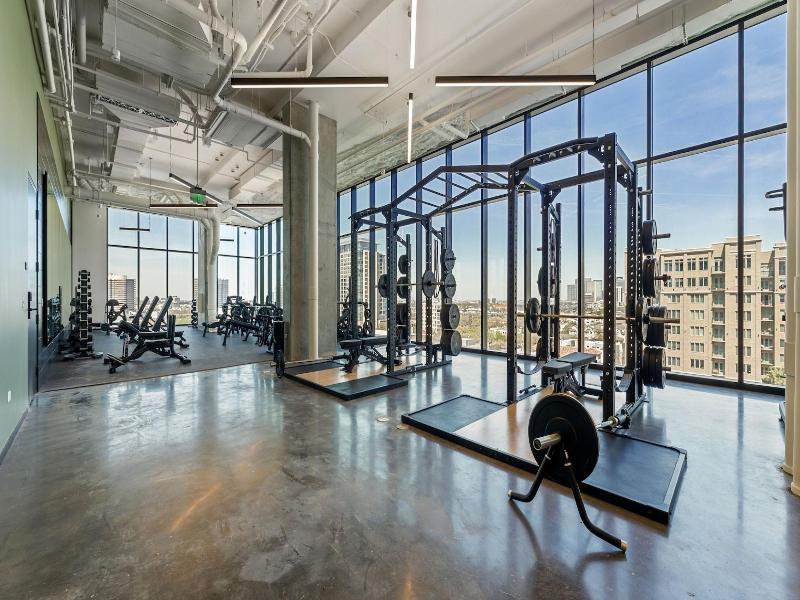 Sentral Forme Houston image