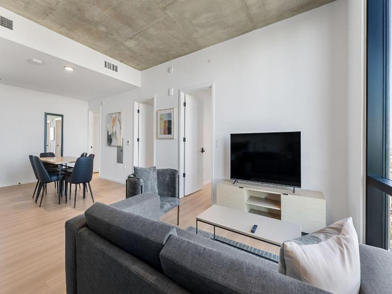 Sentral Forme Houston image