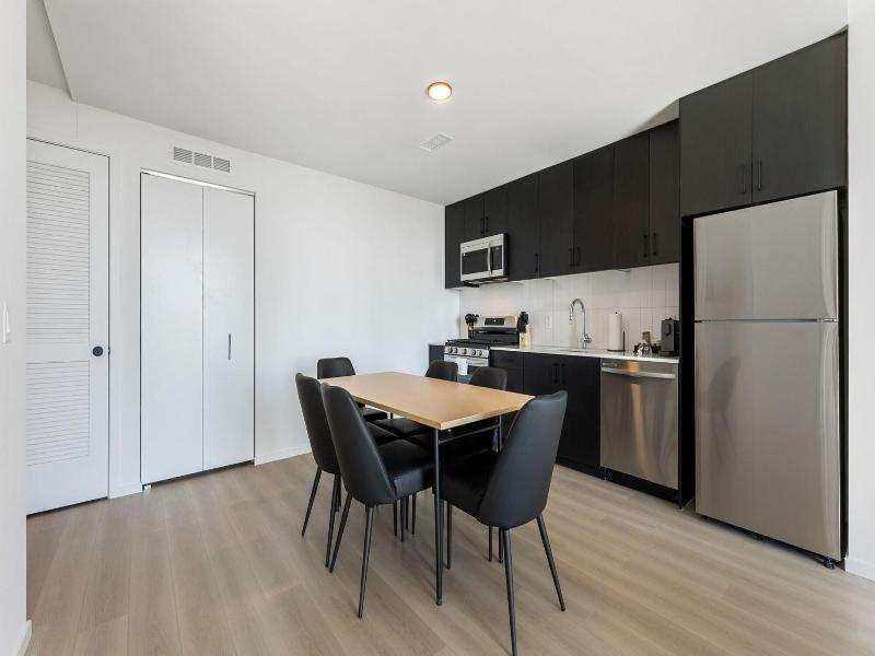 Sentral Forme Houston image