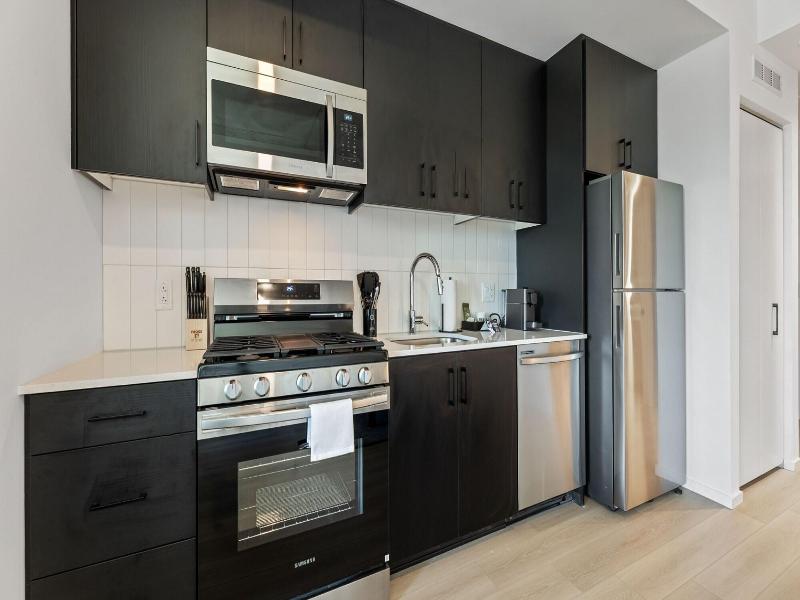 Sentral Forme Houston image
