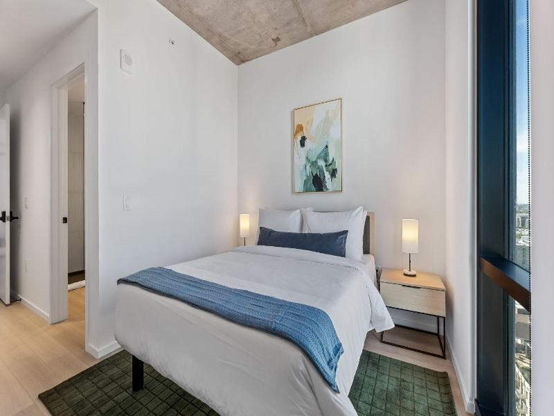 Sentral Forme Houston image