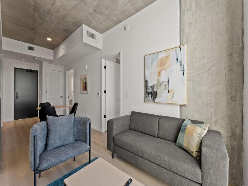 Sentral Forme Houston image