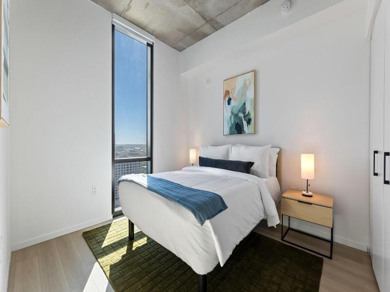 Sentral Forme Houston image
