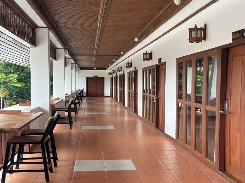 De Hom Hotel Mae Hong Son image