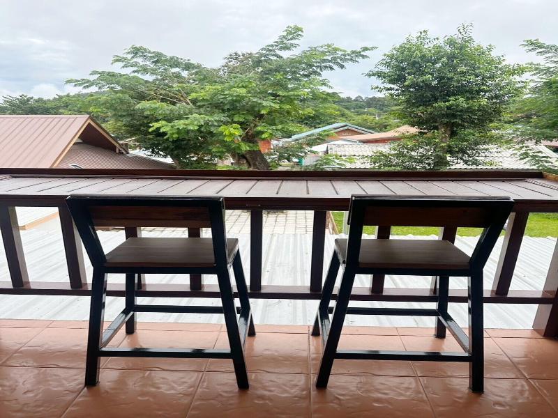 De Hom Hotel Mae Hong Son image