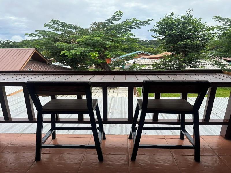 De Hom Hotel Mae Hong Son image