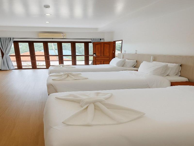 De Hom Hotel Mae Hong Son image