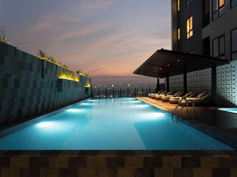 Somerset Queen City Semarang