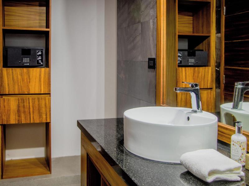 Zenyt Hotel Boutique image