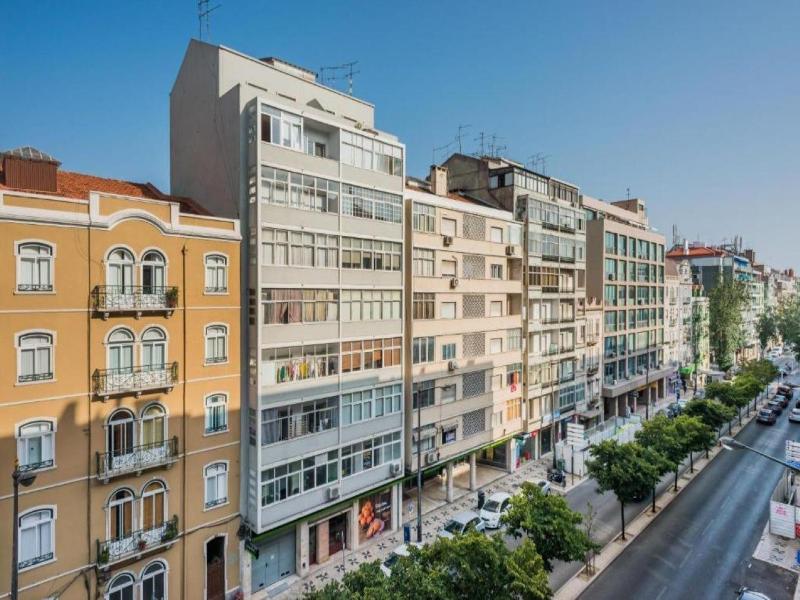 137 Lux Residence image