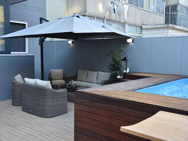 137 Lux Residence image