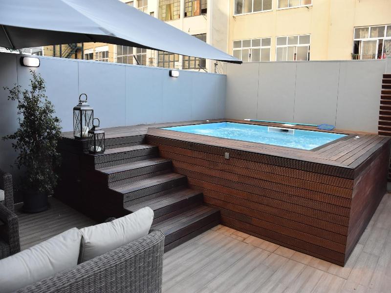 137 Lux Residence image