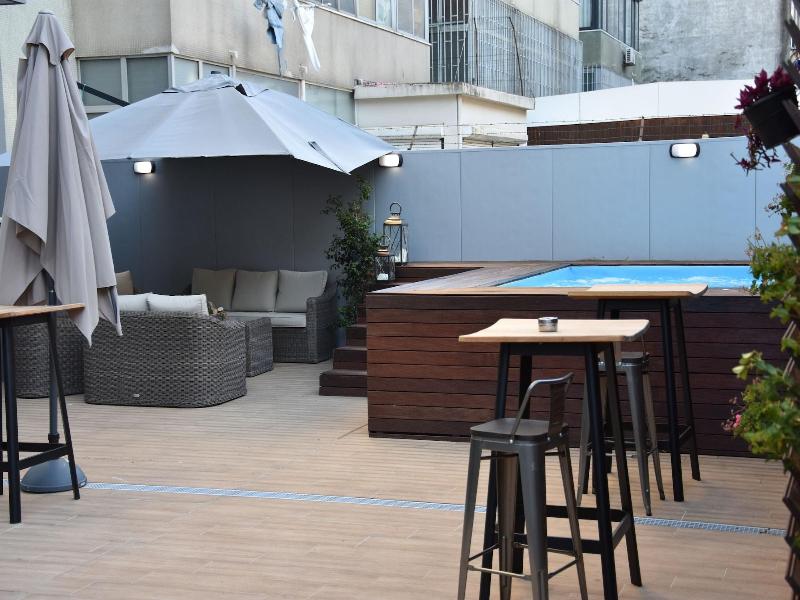 137 Lux Residence image