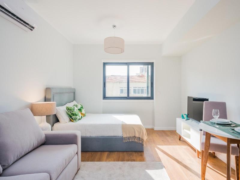 137 Lux Residence image