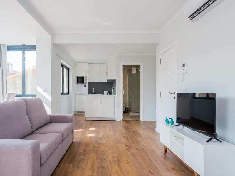 137 Lux Residence image
